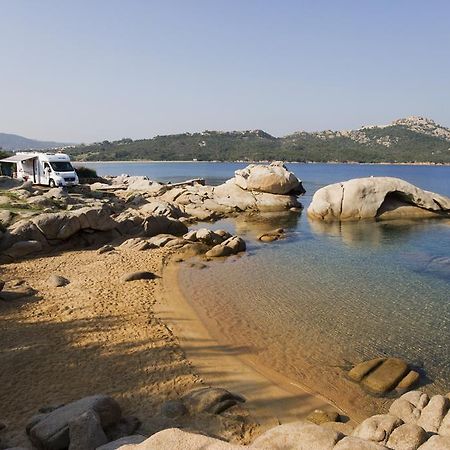 Camping Acapulco Hotel Palau Ngoại thất bức ảnh