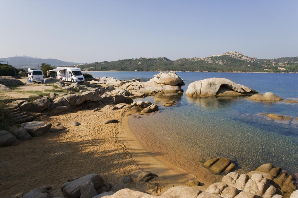 Camping Acapulco Hotel Palau Ngoại thất bức ảnh