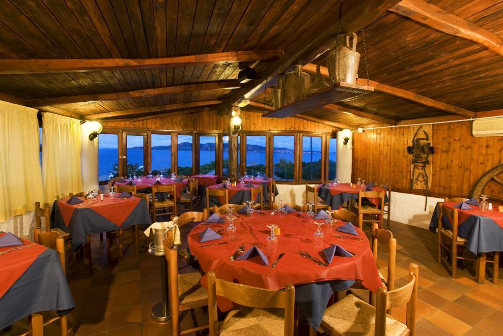 Camping Acapulco Hotel Palau Ngoại thất bức ảnh