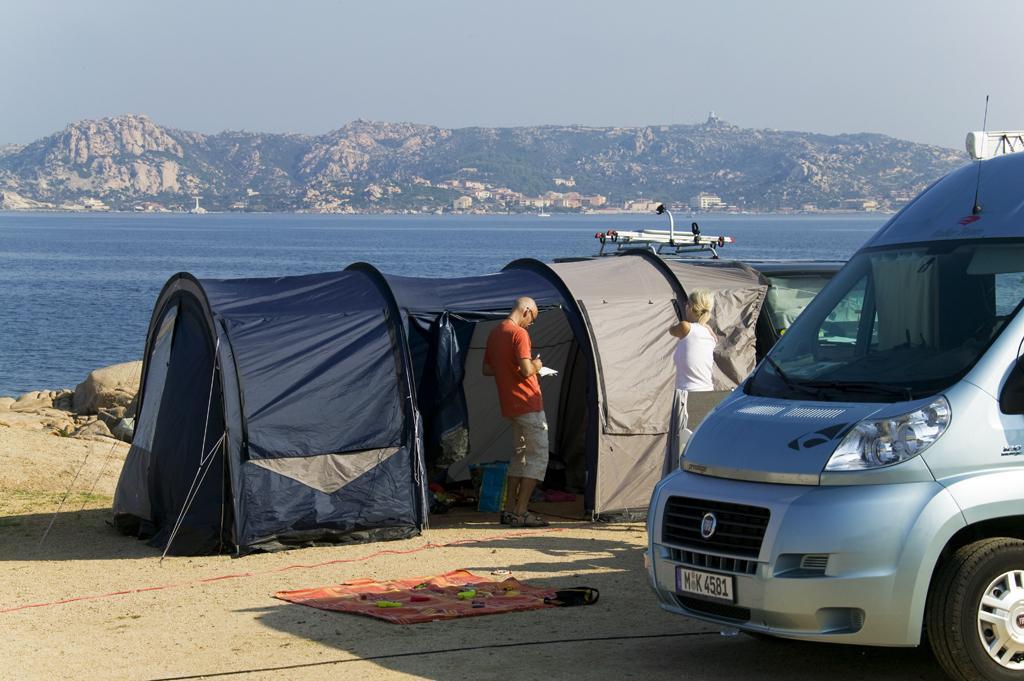 Camping Acapulco Hotel Palau Ngoại thất bức ảnh