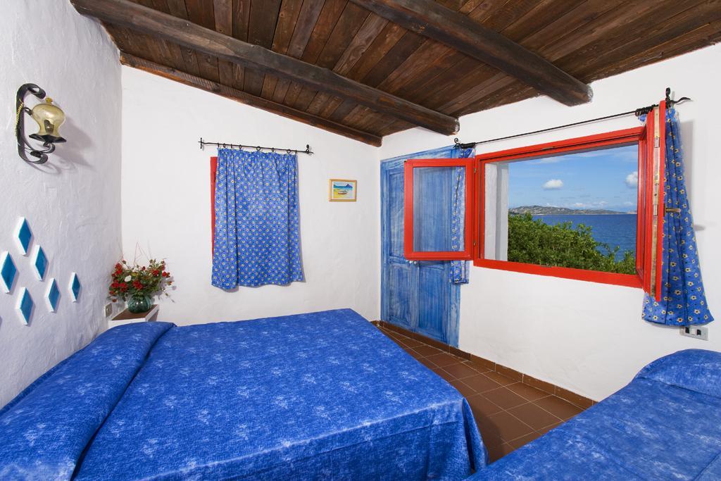 Camping Acapulco Hotel Palau Phòng bức ảnh